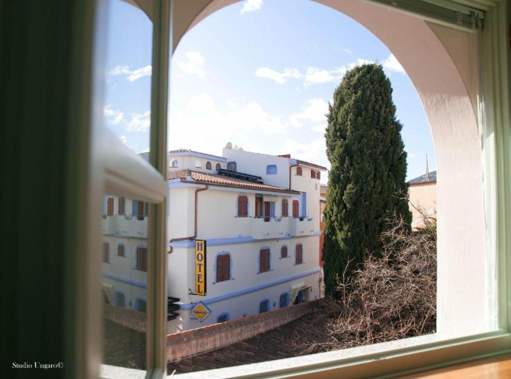 Hotel Su Barchile Orosei Εξωτερικό φωτογραφία