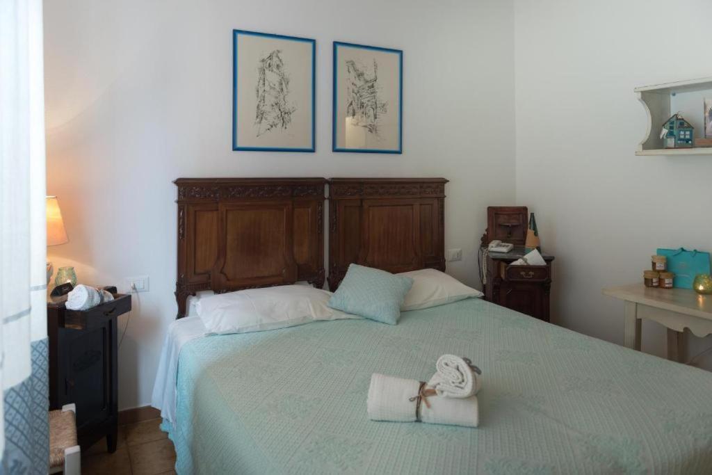 Hotel Su Barchile Orosei Εξωτερικό φωτογραφία