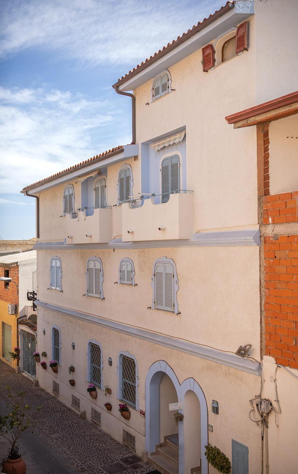 Hotel Su Barchile Orosei Εξωτερικό φωτογραφία